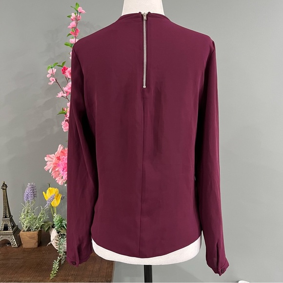 Atmosphere Lightweight Long Sleeve with Back Zip Up - Picture 5 of 13